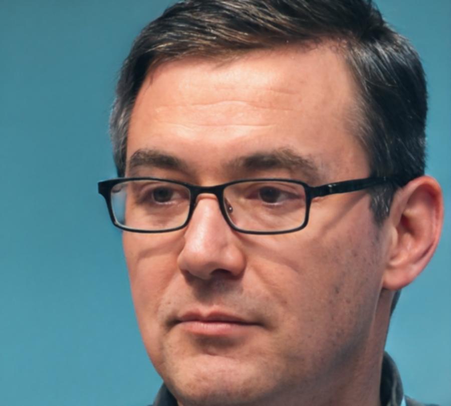 Олег Жарков